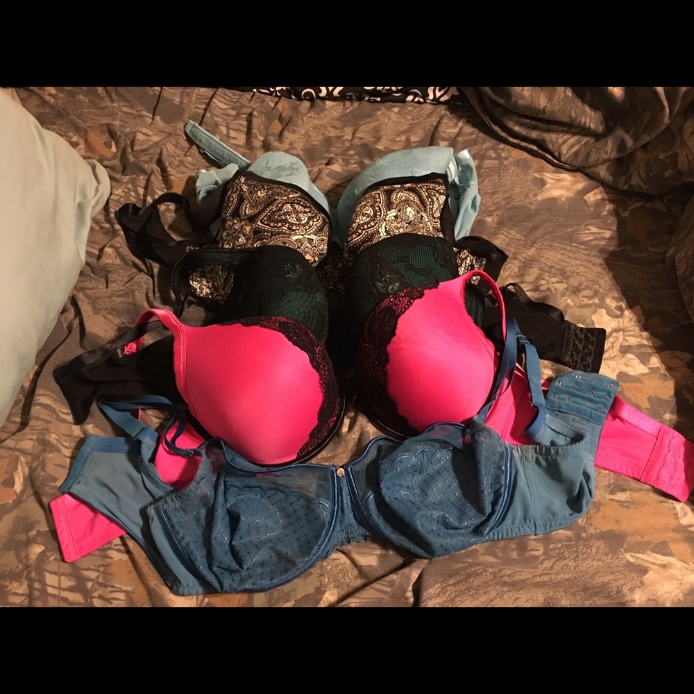 Lot Of 5 Cacique 40DDD Bras